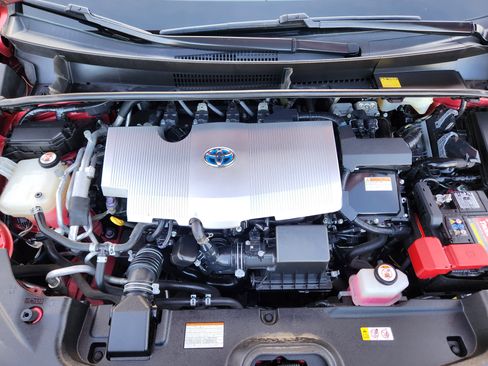 Used 2017 Toyota Prius Prime Advanced image 20