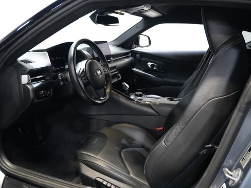 Used 2021 Toyota Supra Premium w/ Driver Assist Package RWD image 27