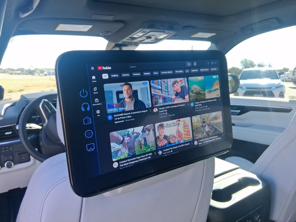 New 2025 Chevrolet Tahoe Premier AWD/4WD image 14
