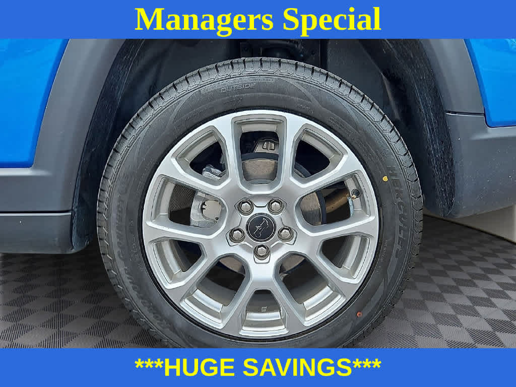 Used 2025 Jeep Compass Limited AWD/4WD image 8
