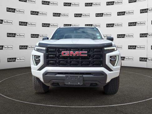 Used 2024 GMC Canyon Elevation RWD image 8