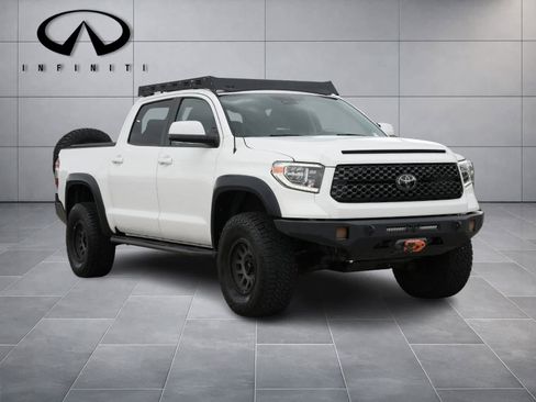 Used 2018 Toyota Tundra Platinum AWD/4WD image 3