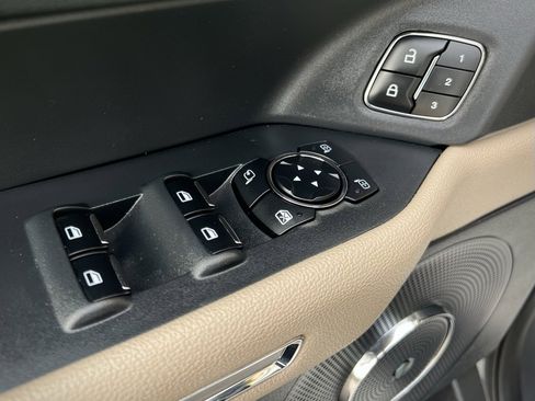 Used 2024 Ford Expedition Max Limited image 50