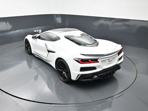 Used 2023 Chevrolet Corvette Z06 RWD image 15