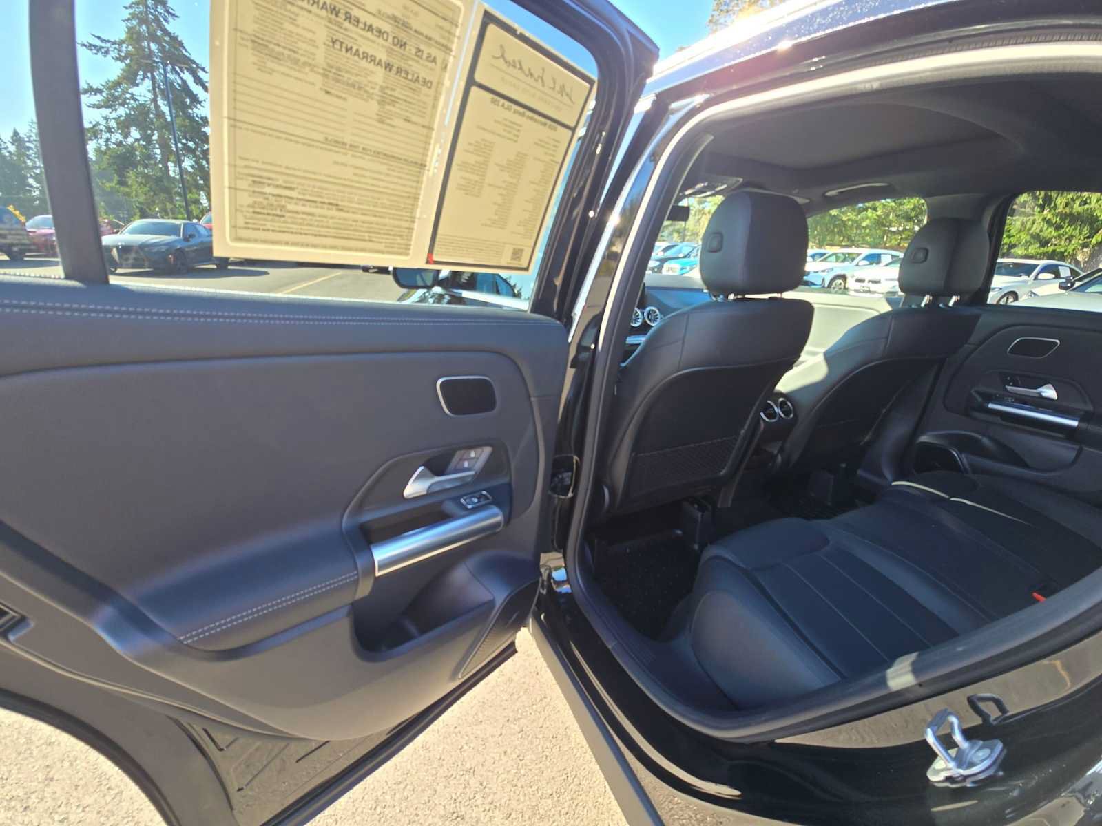 Used 2026 Mercedes-Benz GLA 250 4MATIC image 15