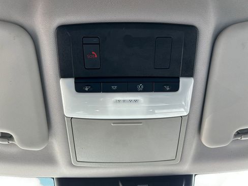 Used 2024 Mitsubishi Outlander SE AWD/4WD image 19