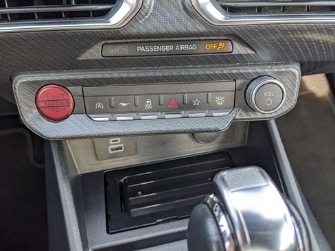 Used 2024 Ford Mustang Premium image 33