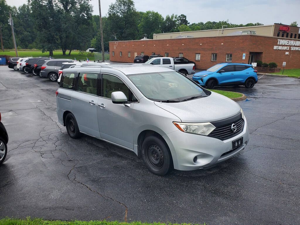Used 2013 Nissan Quest S FWD image 3