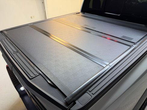 Used 2017 Ford F150 Raptor w/ Equipment Group 802A Luxury image 47