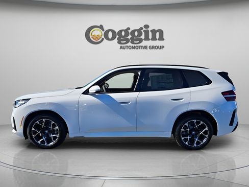 New 2026 BMW X3 xDrive30i w/ Premium Package AWD/4WD image 3