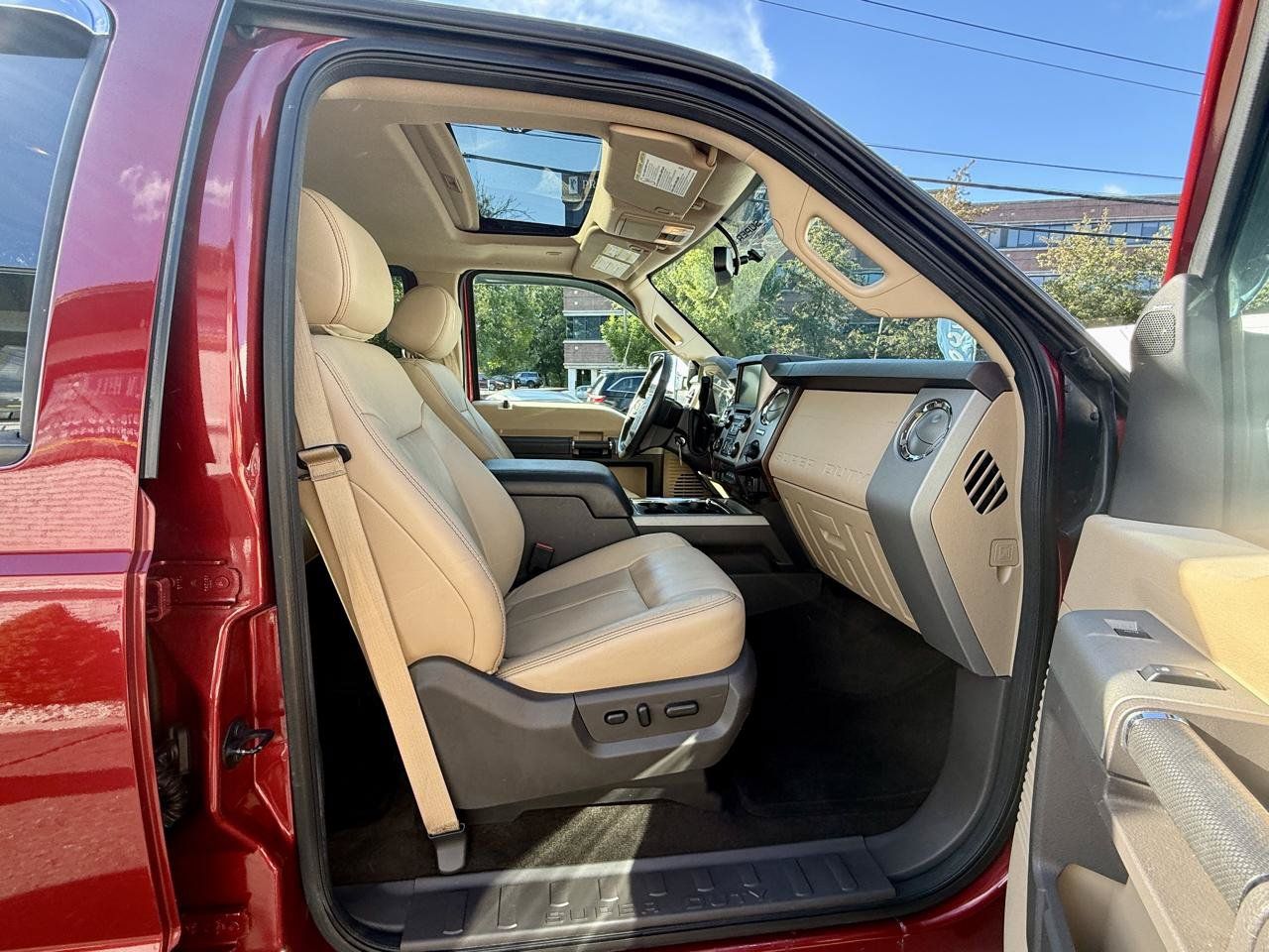 Used 2014 Ford F350 Lariat AWD/4WD image 26