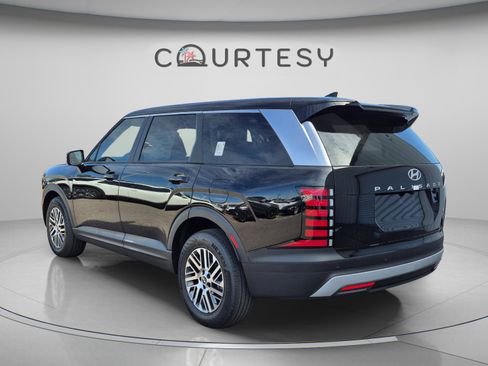 New 2026 Hyundai Palisade SE FWD image 3