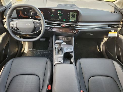 New 2026 Kia Sportage EX FWD image 20
