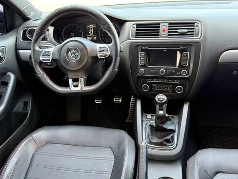 Used 2012 Volkswagen Jetta GLI Autobahn FWD image 13