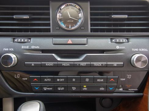 Used 2019 Lexus RX 350L FWD w/ Premium Package image 31