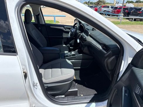 Used 2022 Ford Escape S AWD/4WD image 14