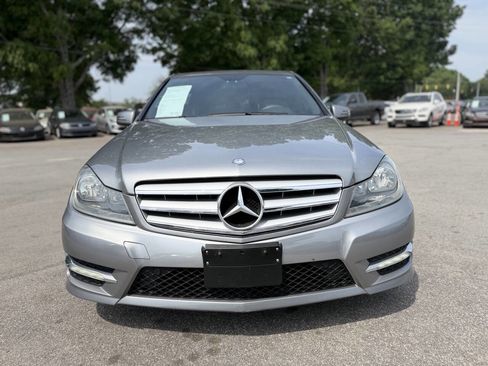 Used 2012 Mercedes-Benz C 300 4MATIC Sedan image 2