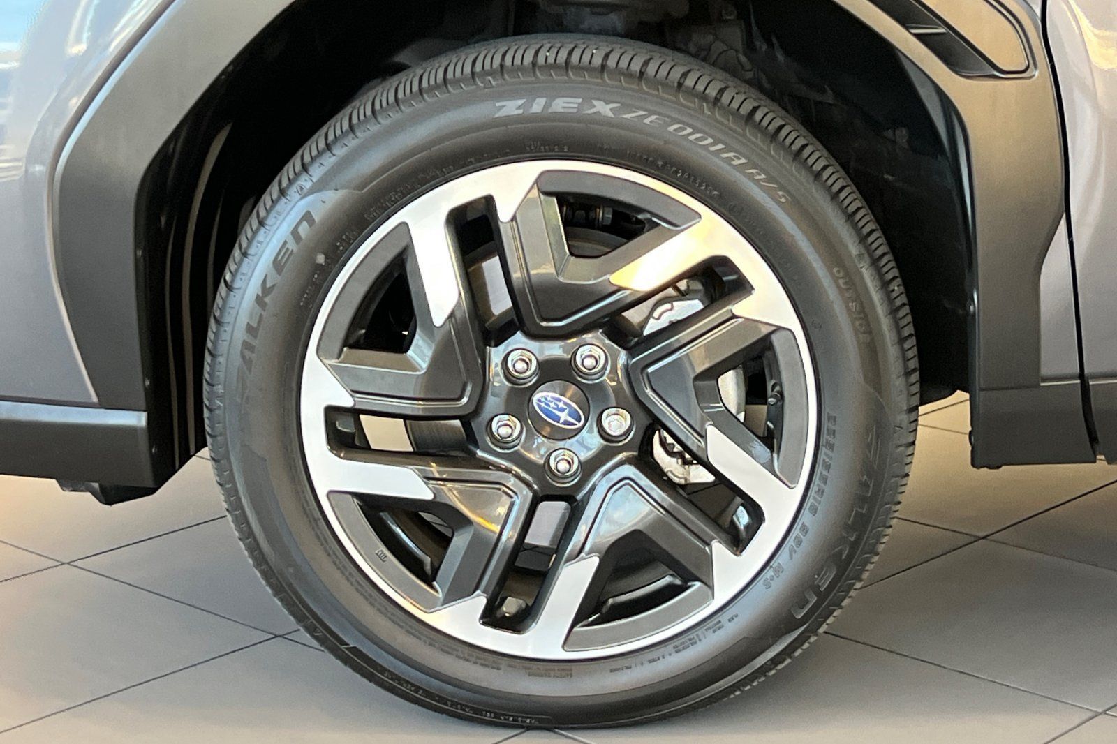 Used 2025 Subaru Forester Limited AWD/4WD image 25