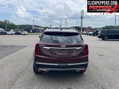 Used 2022 Cadillac XT5 Premium Luxury w/ Technology Package FWD image 4