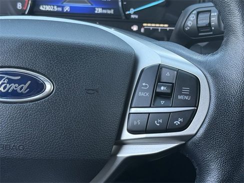 Used 2021 Ford Explorer Limited w/ Equipment Group 301A image 14