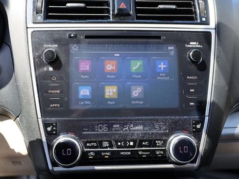 Used 2018 Subaru Outback 2.5i Premium AWD/4WD image 23