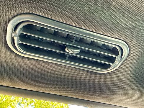 Used 2024 Ford Expedition Max Limited image 28