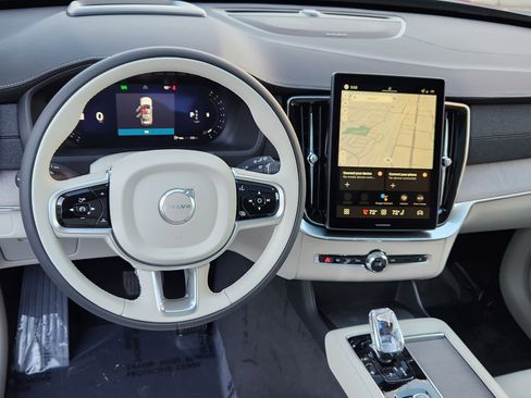 New 2026 Volvo XC90 B6 Ultra w/ Protection Package image 8