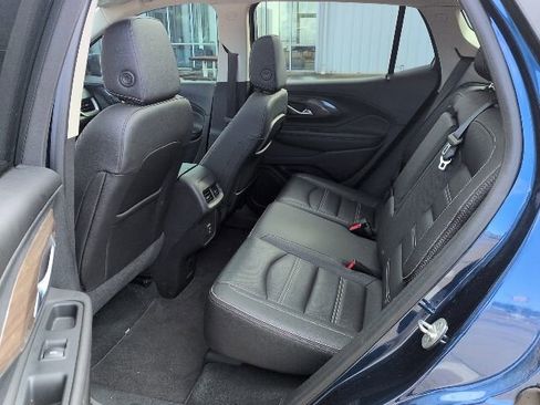 Used 2022 GMC Terrain Denali image 6