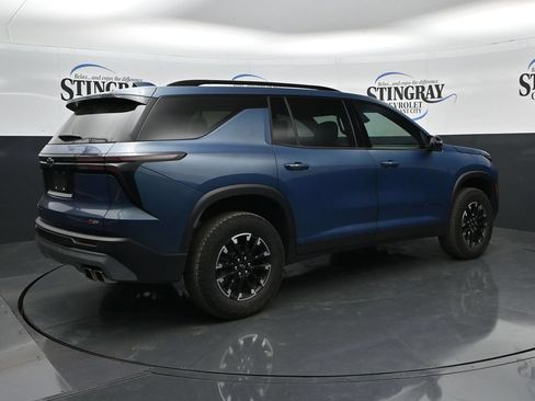 Used 2024 Chevrolet Traverse Z71 w/ LPO, Floor Liner Package AWD/4WD image 7