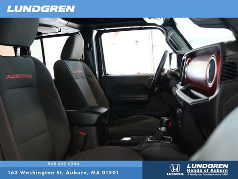 Used 2018 Jeep Wrangler Unlimited Rubicon image 14
