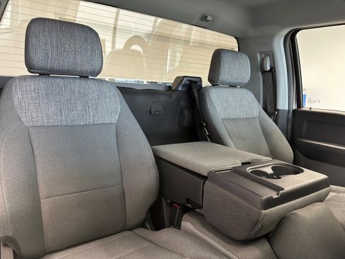 Used 2022 Ford F150 XLT w/ Trailer Tow Package image 13