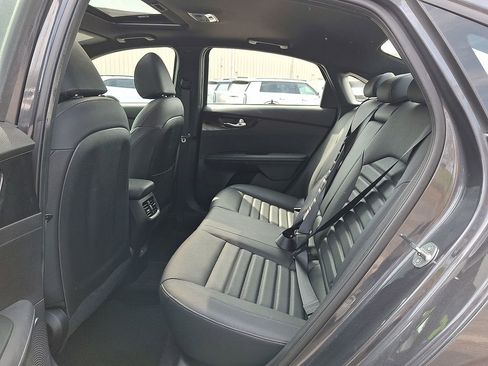 Certified 2023 Kia Forte GT-Line w/ GT-Line Premium Package image 12