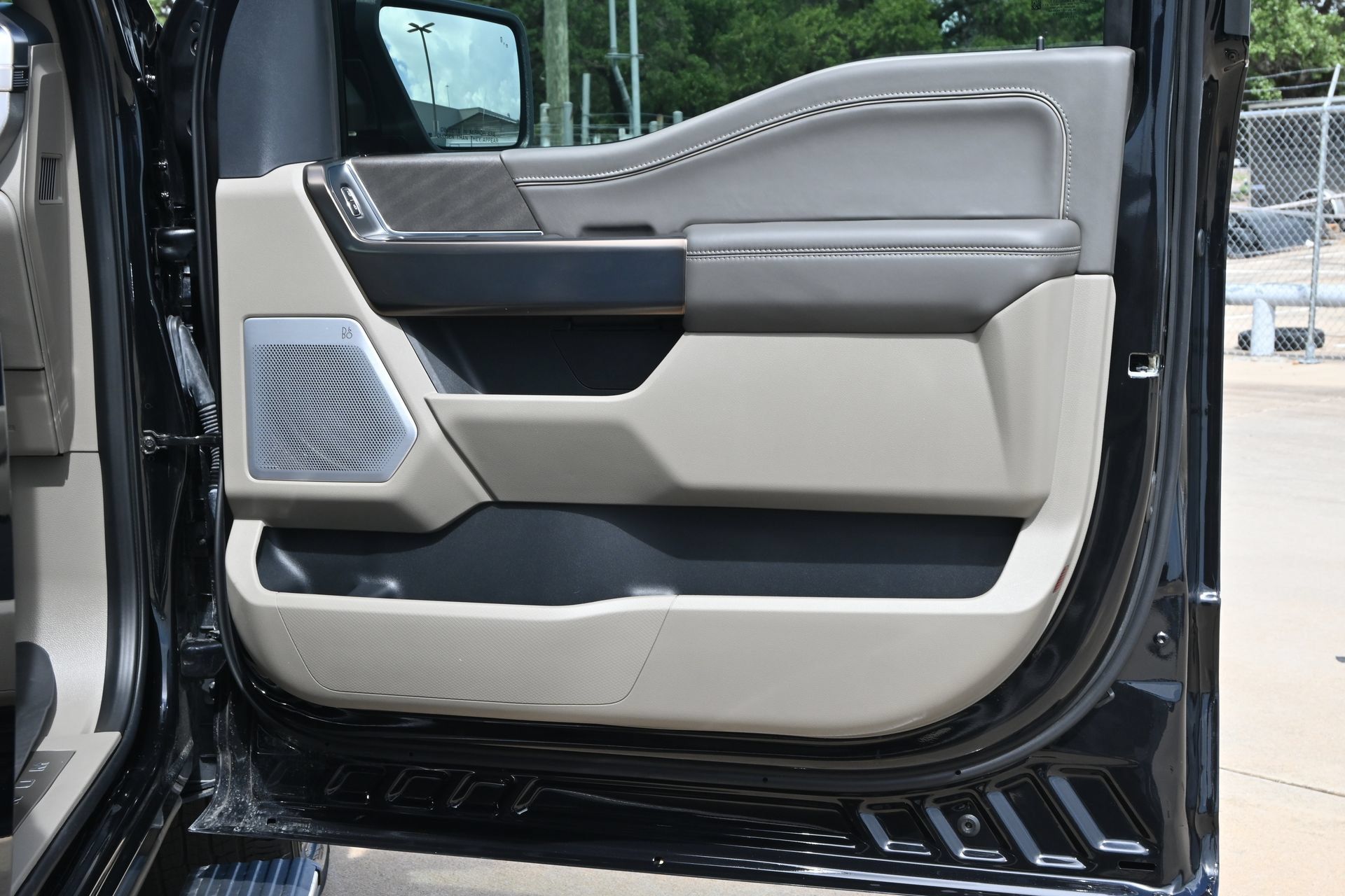 Used 2024 Ford F150 Platinum w/ Equipment Group 703A Plus AWD/4WD image 26