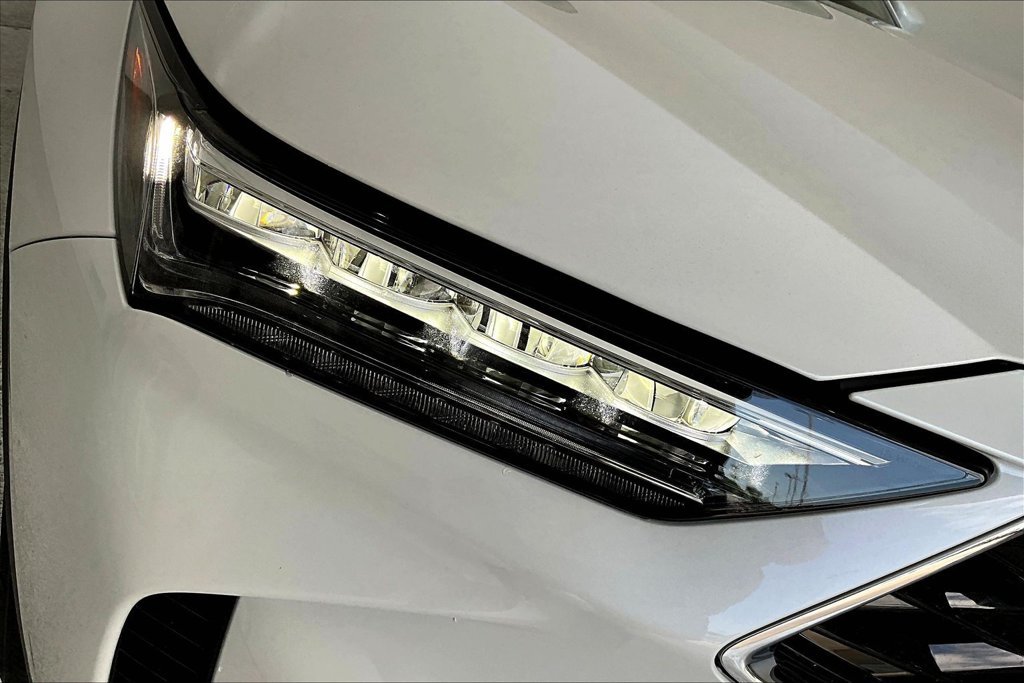 Used 2026 Acura MDX w/ Technology Package AWD/4WD image 35