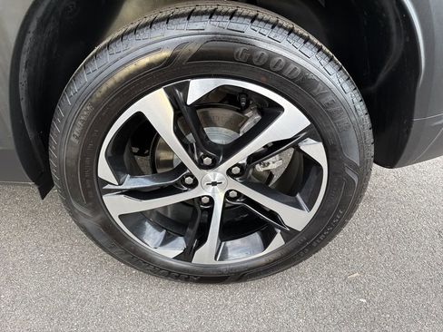 Used 2024 Chevrolet Trax RS w/ Driver Confidence Package image 29