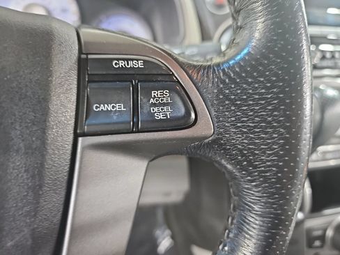 Used 2012 Honda Pilot EX-L image 25