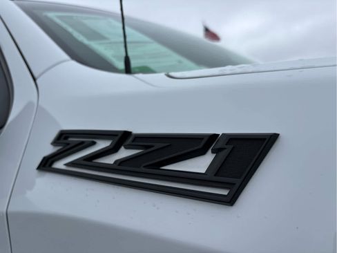 Certified 2022 Chevrolet Silverado 1500 RST image 23