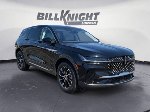 New 2026 Lincoln Nautilus Premier AWD/4WD image 7