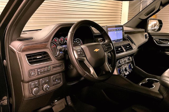 Used 2021 Chevrolet Tahoe LT w/ LT Signature Package AWD/4WD image 23
