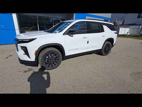 New 2026 Chevrolet Traverse LT w/ Midnight/Sport Edition image 4