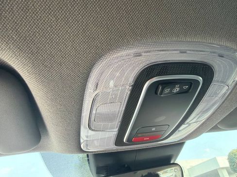 Used 2023 Hyundai Elantra SEL w/ Convenience Package FWD image 29