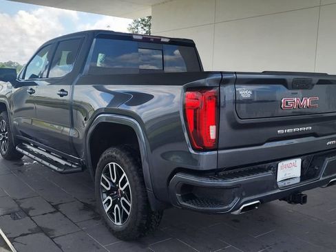 Used 2019 GMC Sierra 1500 AT4 w/ Technology Package AWD/4WD image 10