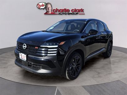 New 2025 Nissan Kicks SR