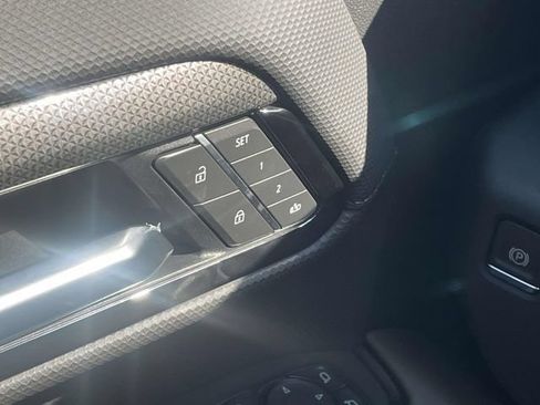 New 2026 Chevrolet Silverado 2500 ZR2 AWD/4WD image 20