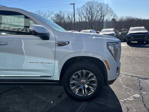 New 2026 GMC Yukon XL Denali w/ Sun & Power Step Package AWD/4WD image 5