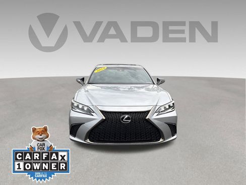 Used 2024 Lexus ES 300h F Sport w/ Accessory Package (Z1) FWD image 2