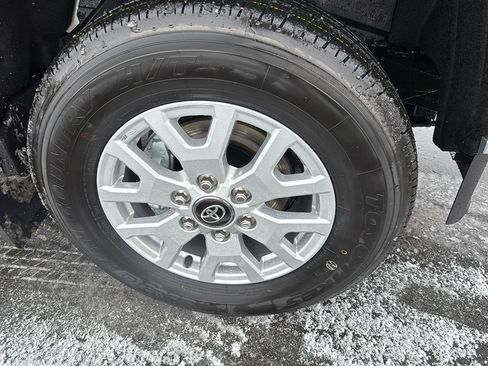 New 2026 Toyota Tacoma SR5 image 12