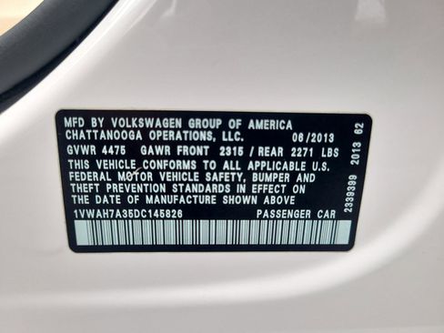 Used 2013 Volkswagen Passat Wolfsburg Edition image 24