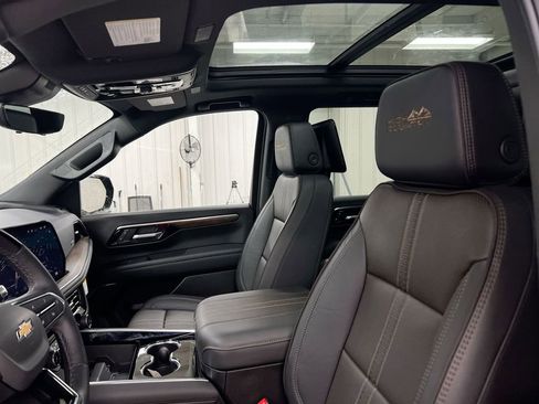 New 2026 Chevrolet Tahoe High Country image 20