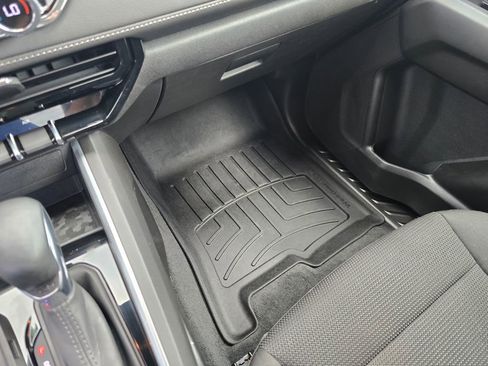 Used 2026 Chevrolet Colorado LT RWD image 31